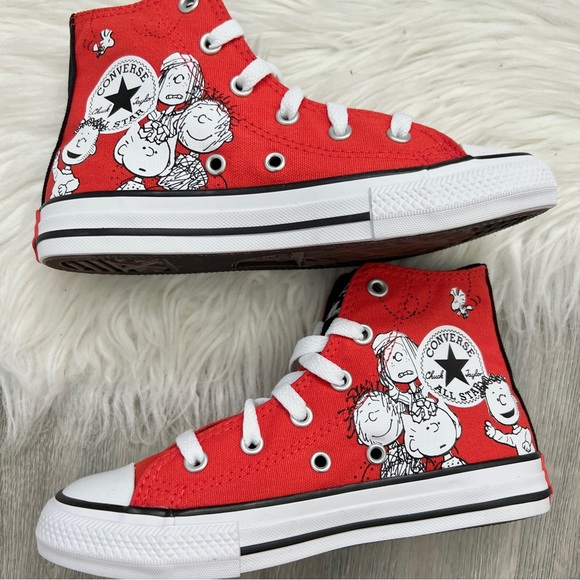 NWT Converse x Peanuts Chuck Taylor All Star 2V Lo Shoes - Picture 7 of 11